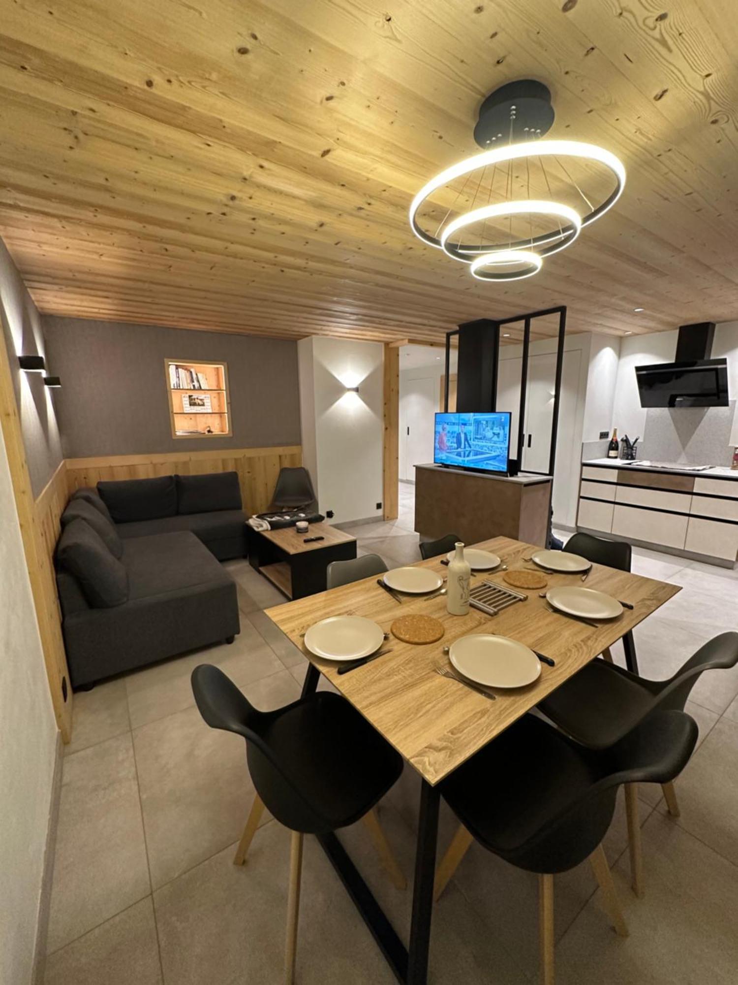 Luxueux Appartement T4 - Lac 5 Min - Parkings Privatifs - Vue Lac Et Montagne Анси Экстерьер фото